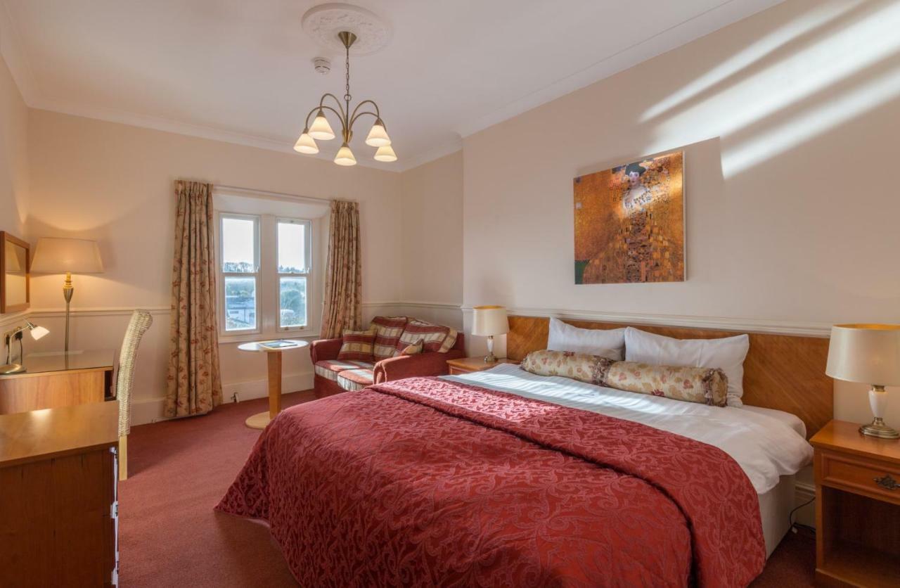 Отель Lutwidge Arms Holmrook Экстерьер фото